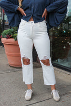 Load image into Gallery viewer, Lindsay Off White Crop Straight Jeans
