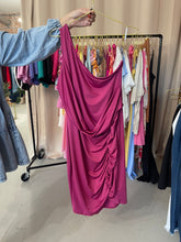 Load image into Gallery viewer, Like Royalty Curvy One Shoulder Dress- Fuchsia
