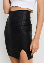 Load image into Gallery viewer, Heart Set On You Black Snakeskin Skirt
